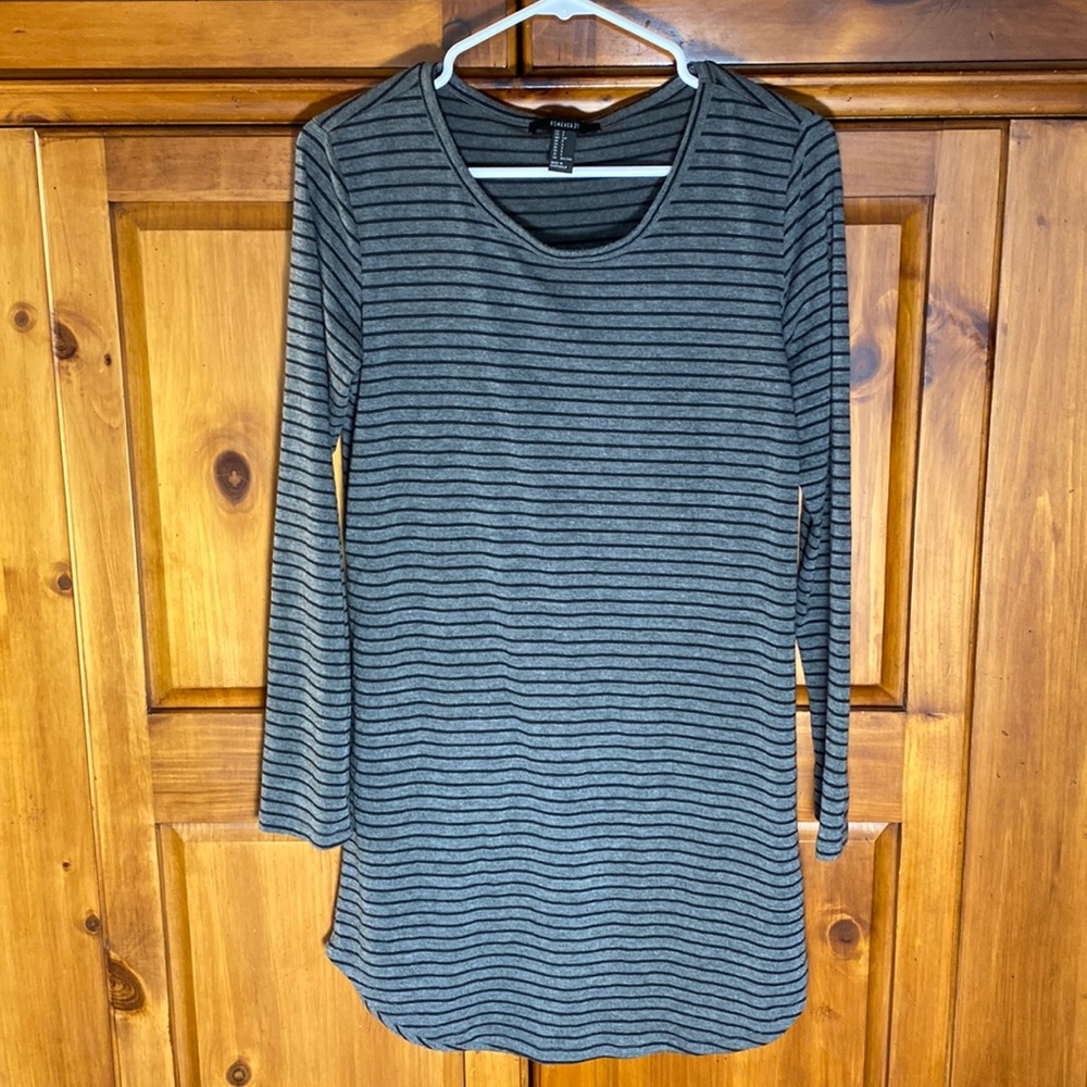Forever 21 Gray and Black Striped Womens Short Dress Long Sleeve